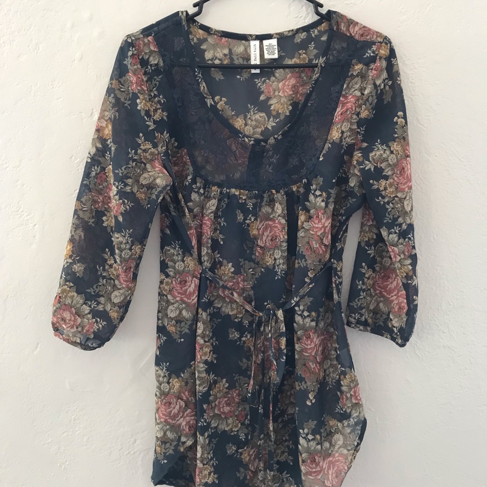Floral mid sleeve blouse from Tillys